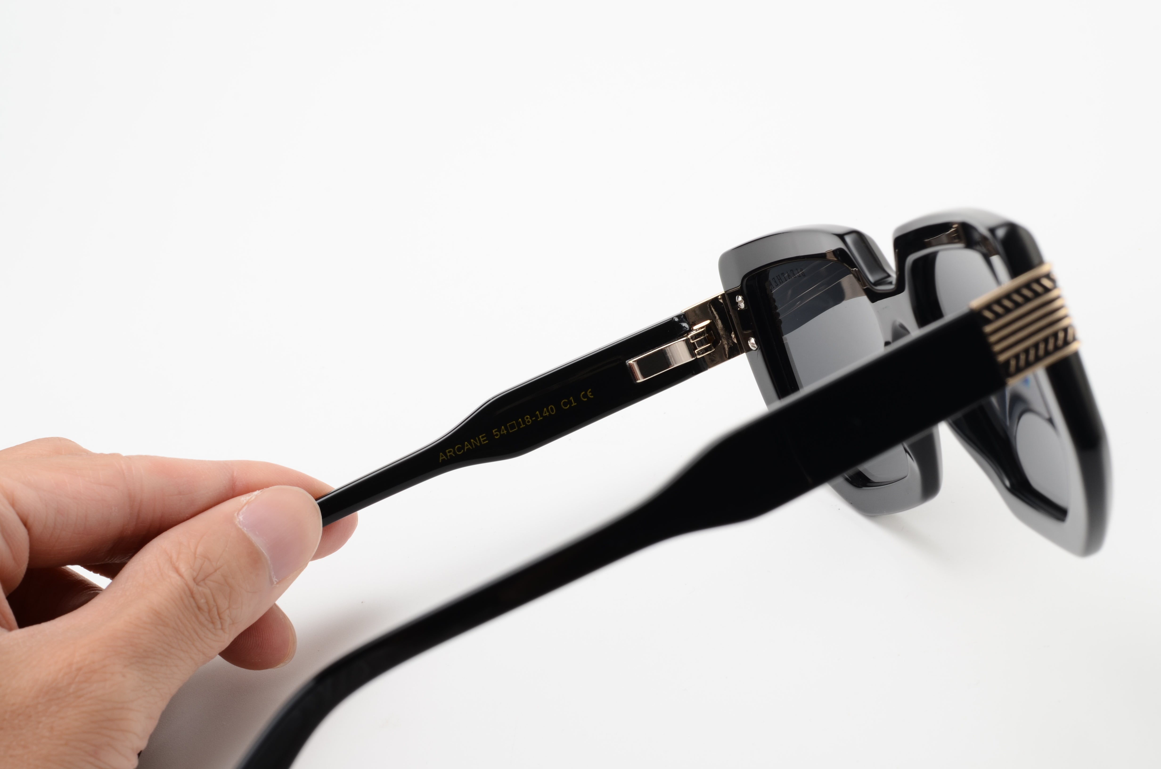 Arcane: Lunettes de soleil de luxe