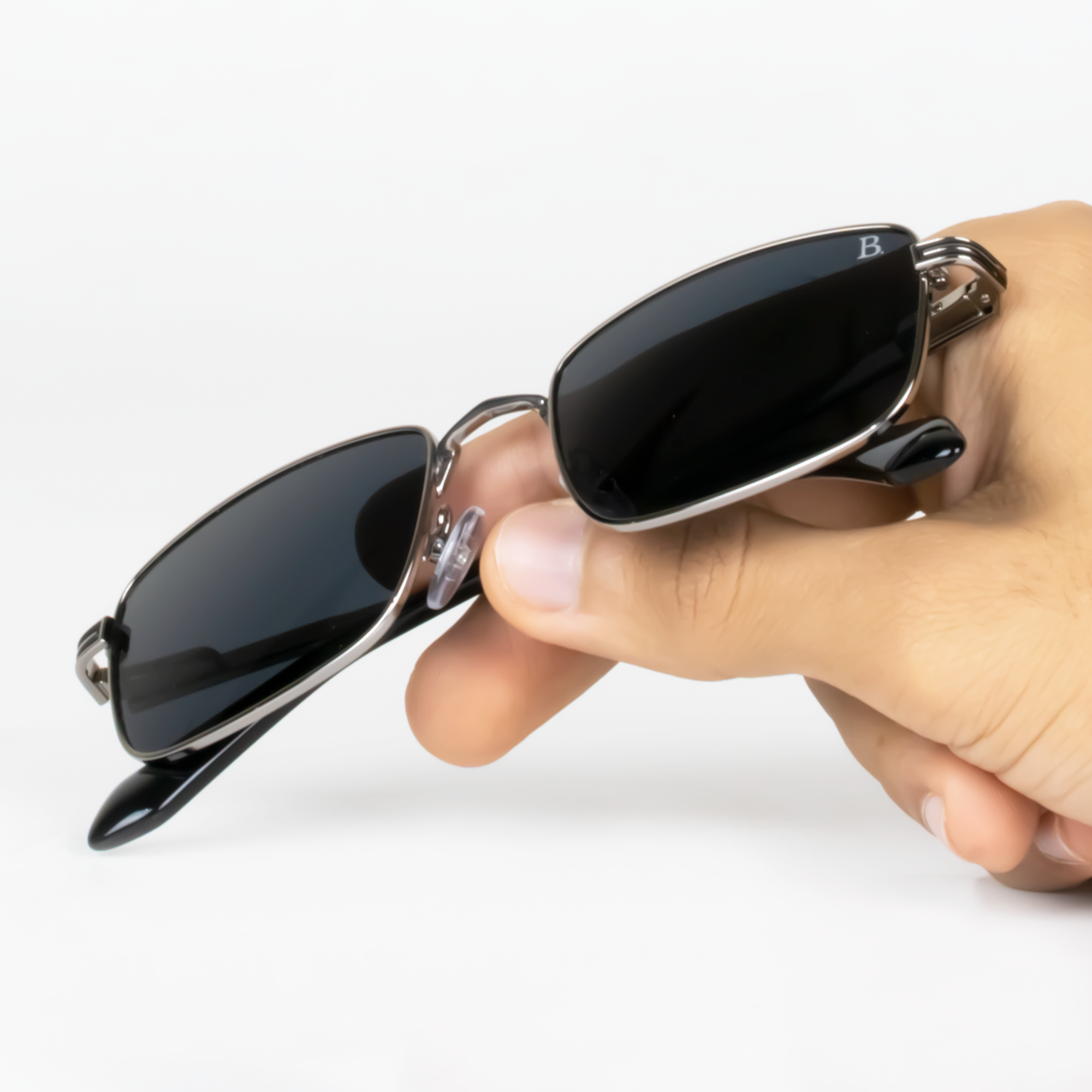 Astrova S': Lunettes de soleil de luxe