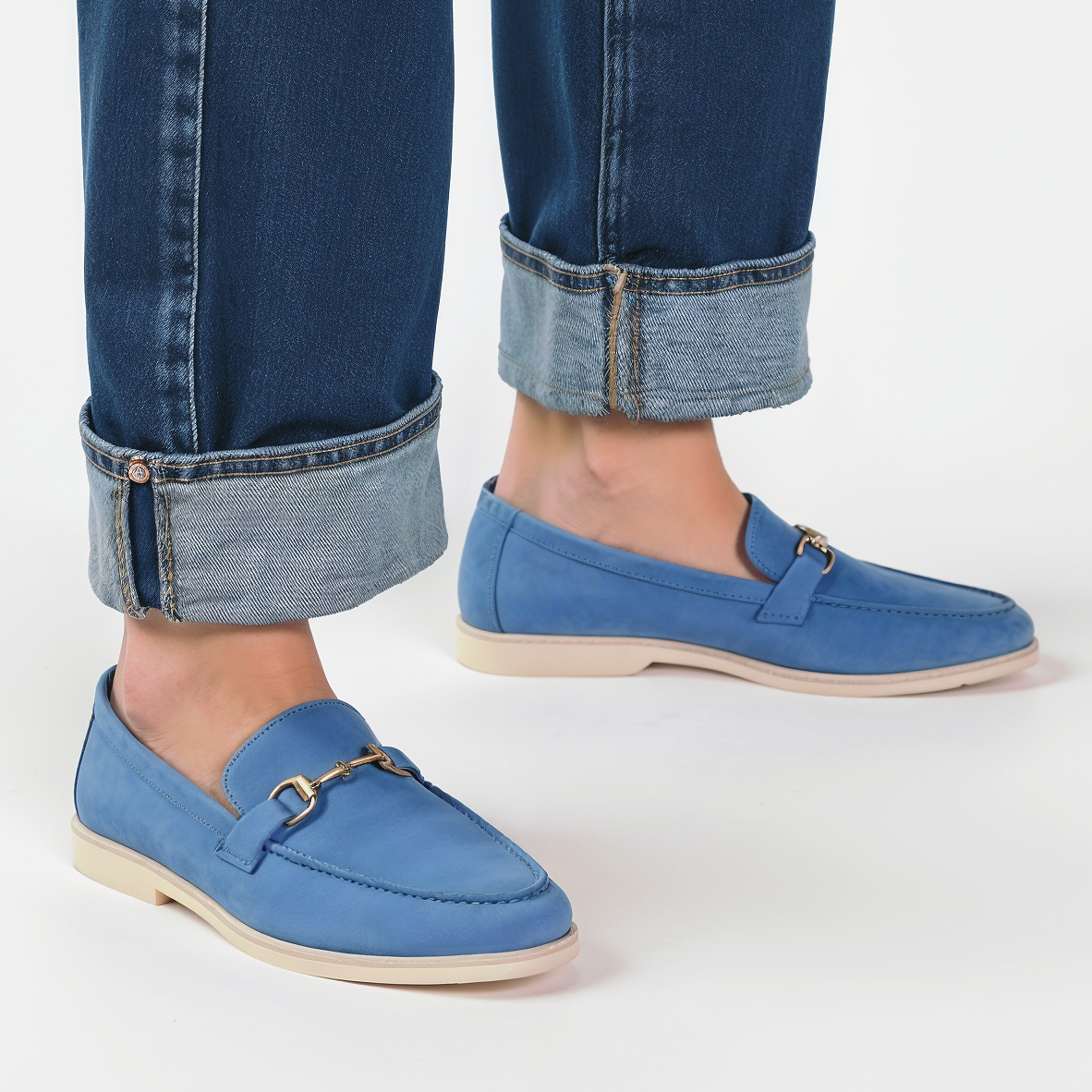 Mila: Mocassin Femmes - Daim Bleu Azur