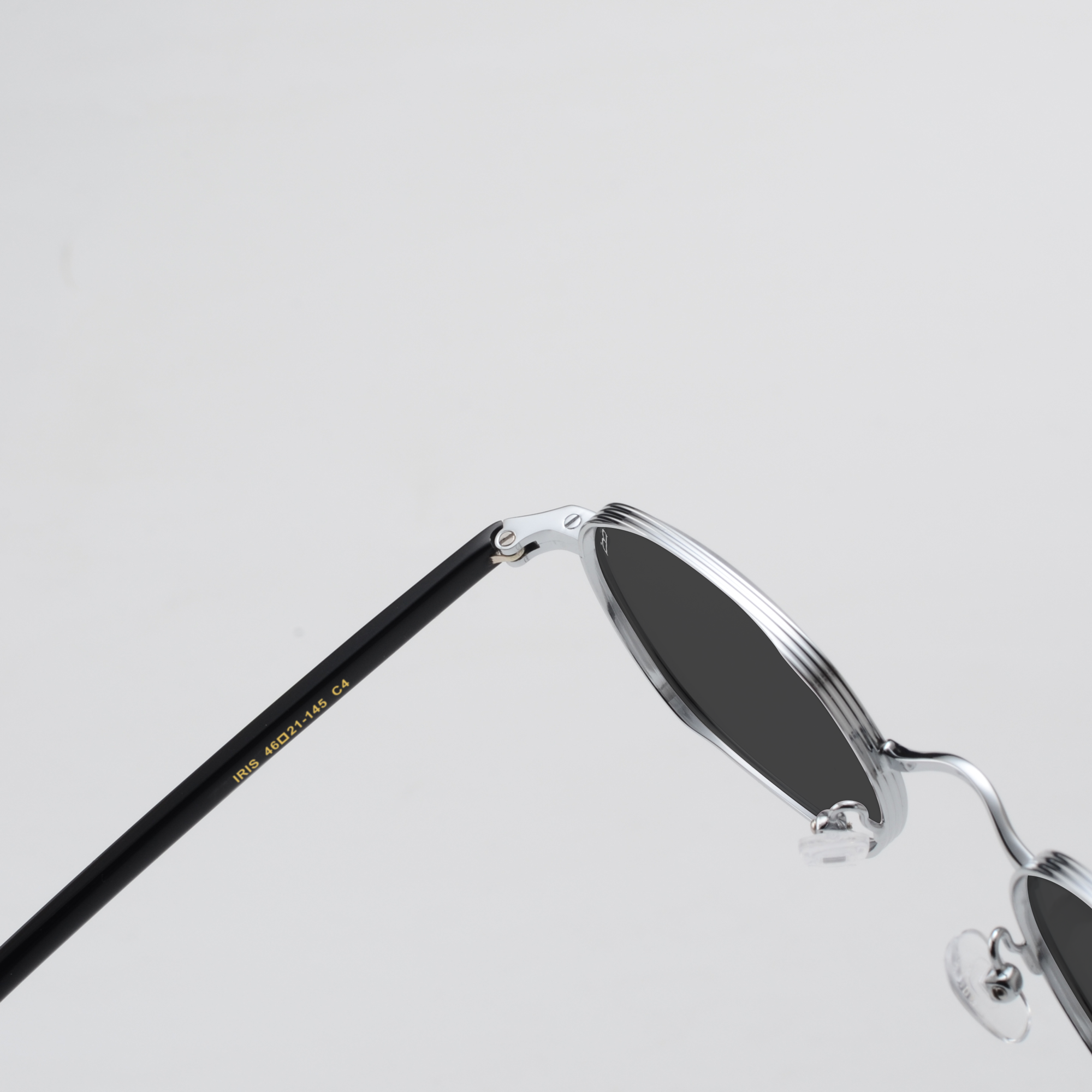 Iris: Lunettes de soleil de luxe